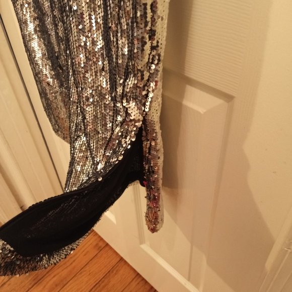 Sequin Pants - Forever 21 Women's Sequined Wide Legged Silver Pants     Size M - Picture 1 of 4